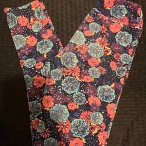 LuLaRoe leggings